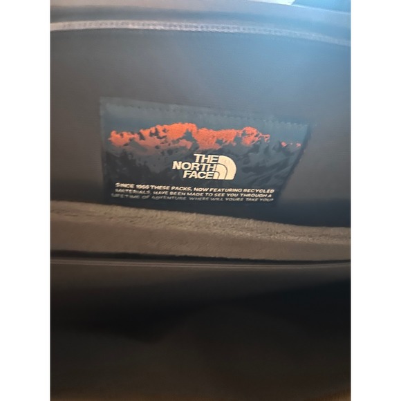 The North Face Surge Backpack Navy Blue Black FlexVent Laptop Travel Bag - Picture 8 of 9